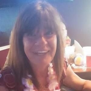 Meet your Posher, Renee